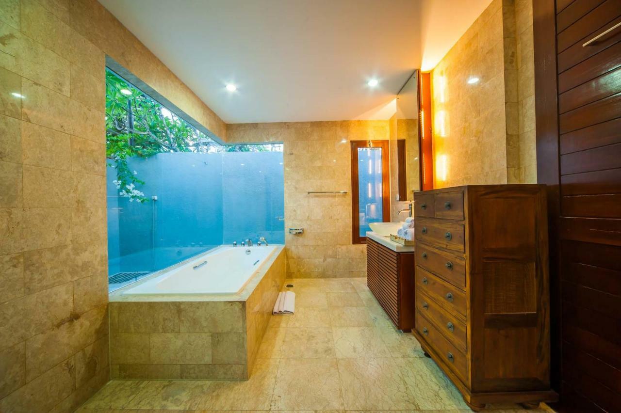 Villa Kaya Sanur Bagian luar foto