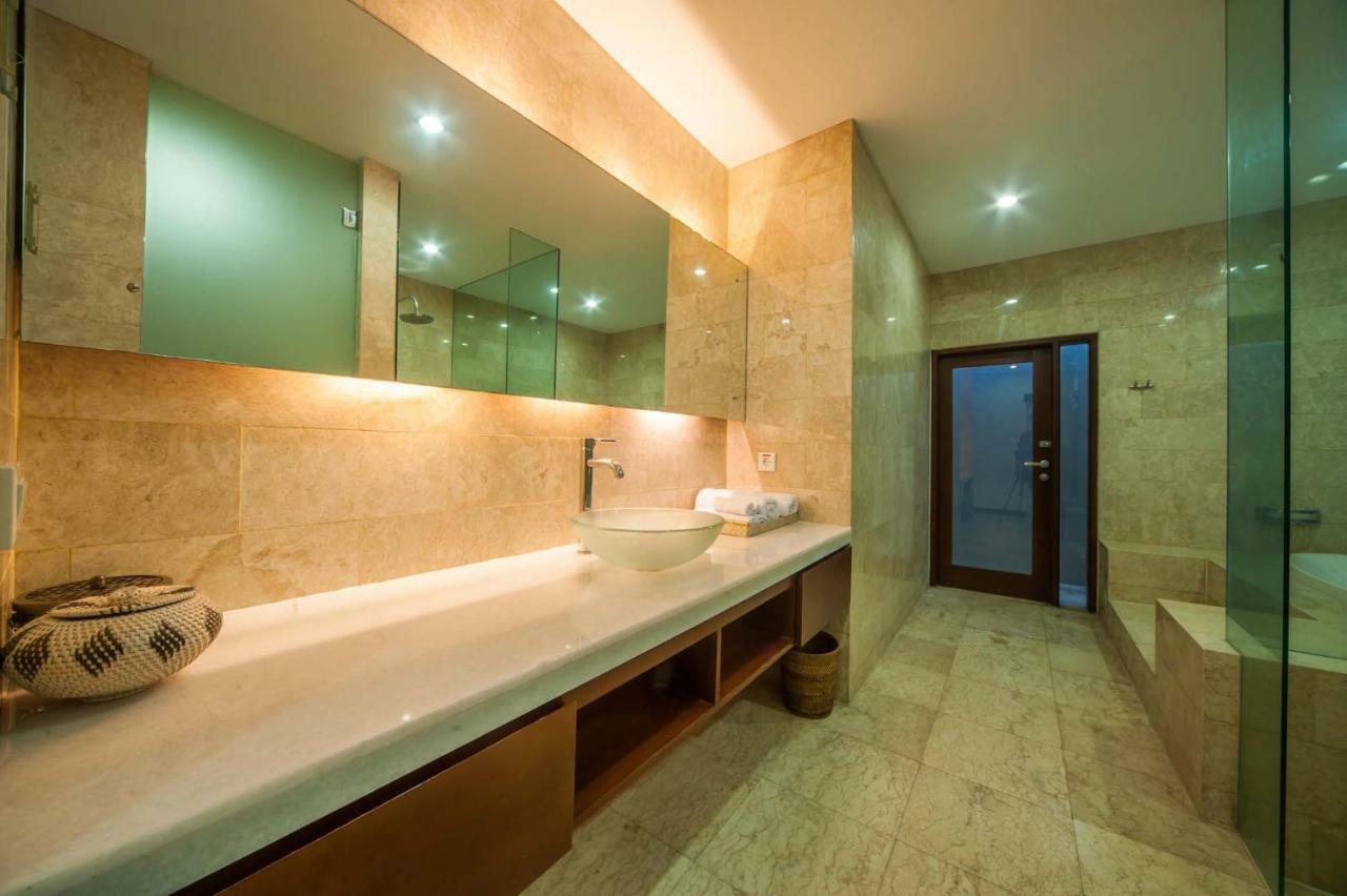 Villa Kaya Sanur Bagian luar foto
